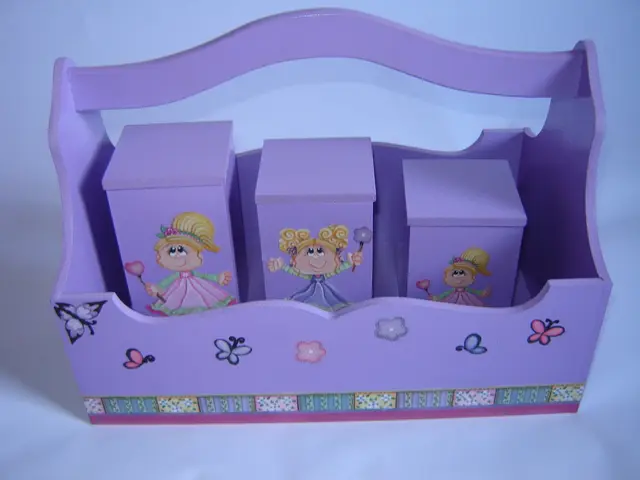 In this image there is a tray with three cubes.